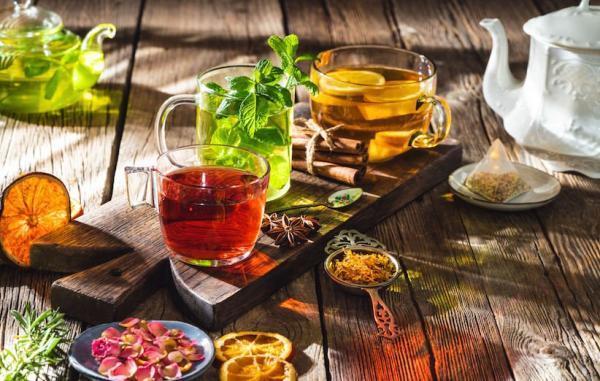 7 دمنوش گیاهی برای فرار از آلرژی فصلی در بهار 7 دمنوش گیاهی برای فرار از آلرژی فصلی در بهار