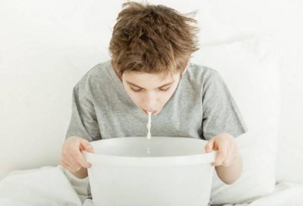 5 نشانه خطرناک درد آپاندیس 5 نشانه خطرناک درد آپاندیس