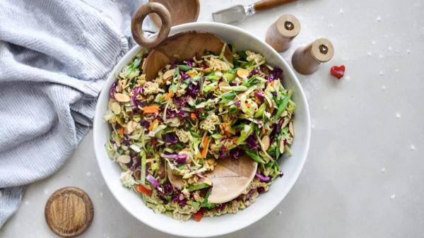 طرز تهیه سالاد نودل آسیایی، دستوری متفاوت از نودل طرز تهیه سالاد نودل آسیایی، دستوری متفاوت از نودل
